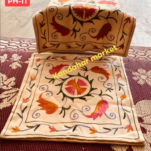 Pillows - Picture 7 of 8